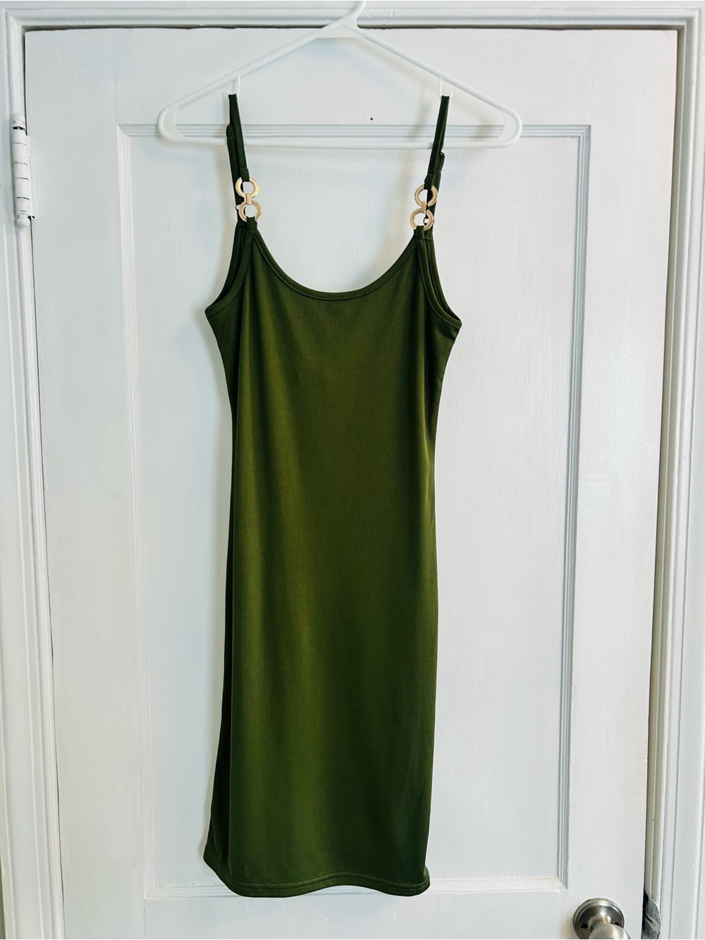 AmiAni Olive Green Bodycon Mini Dress | Gold Ring Strap Detail | Size Small 💚🌴